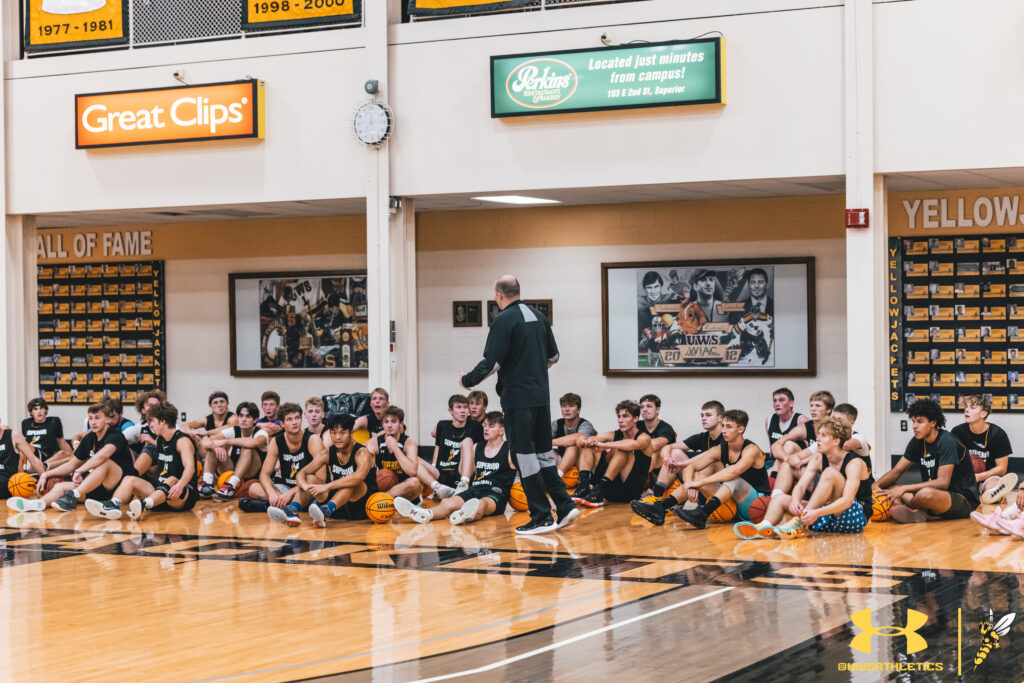 Picture of a basketball camp