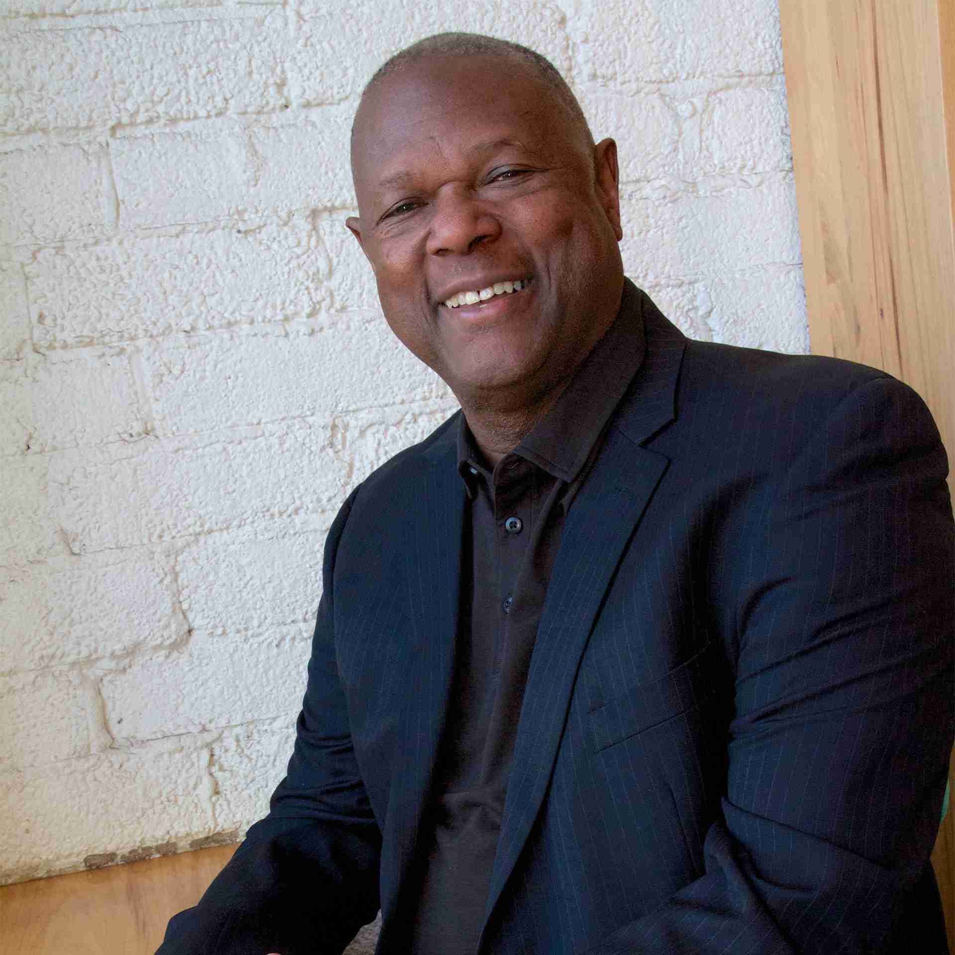 Headshot of George Mumford.